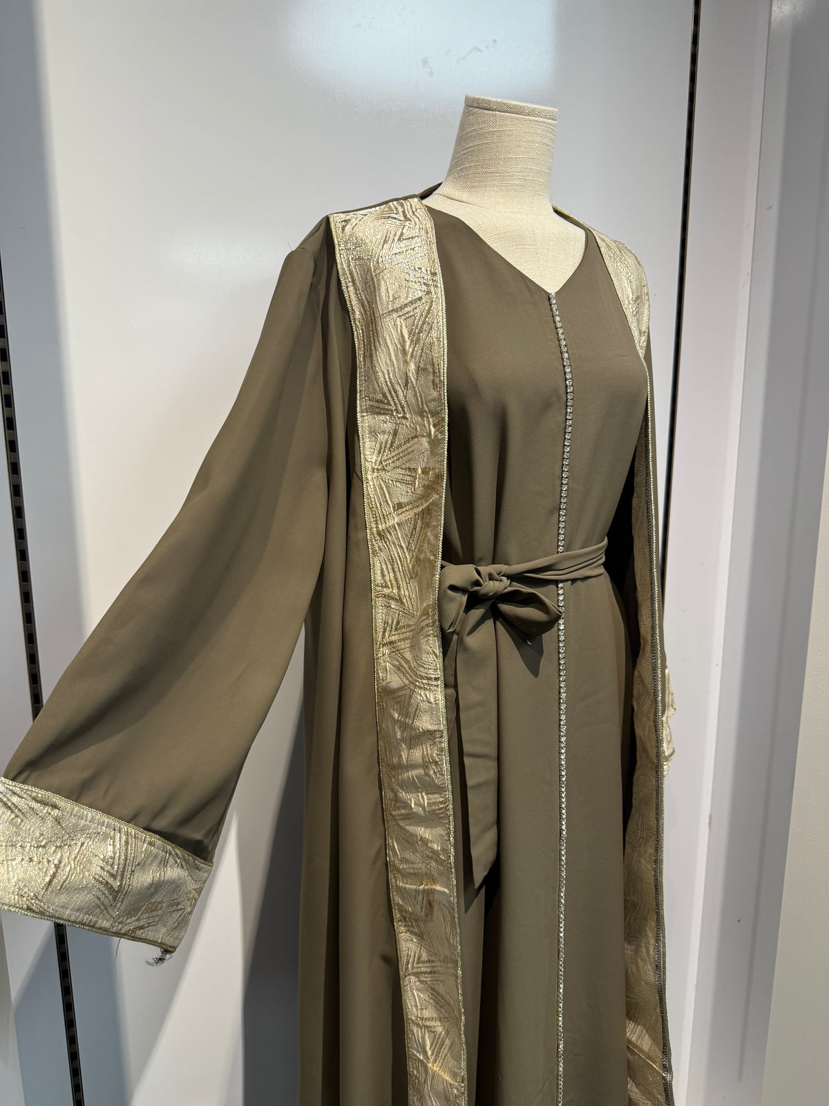 Nadira Abaya