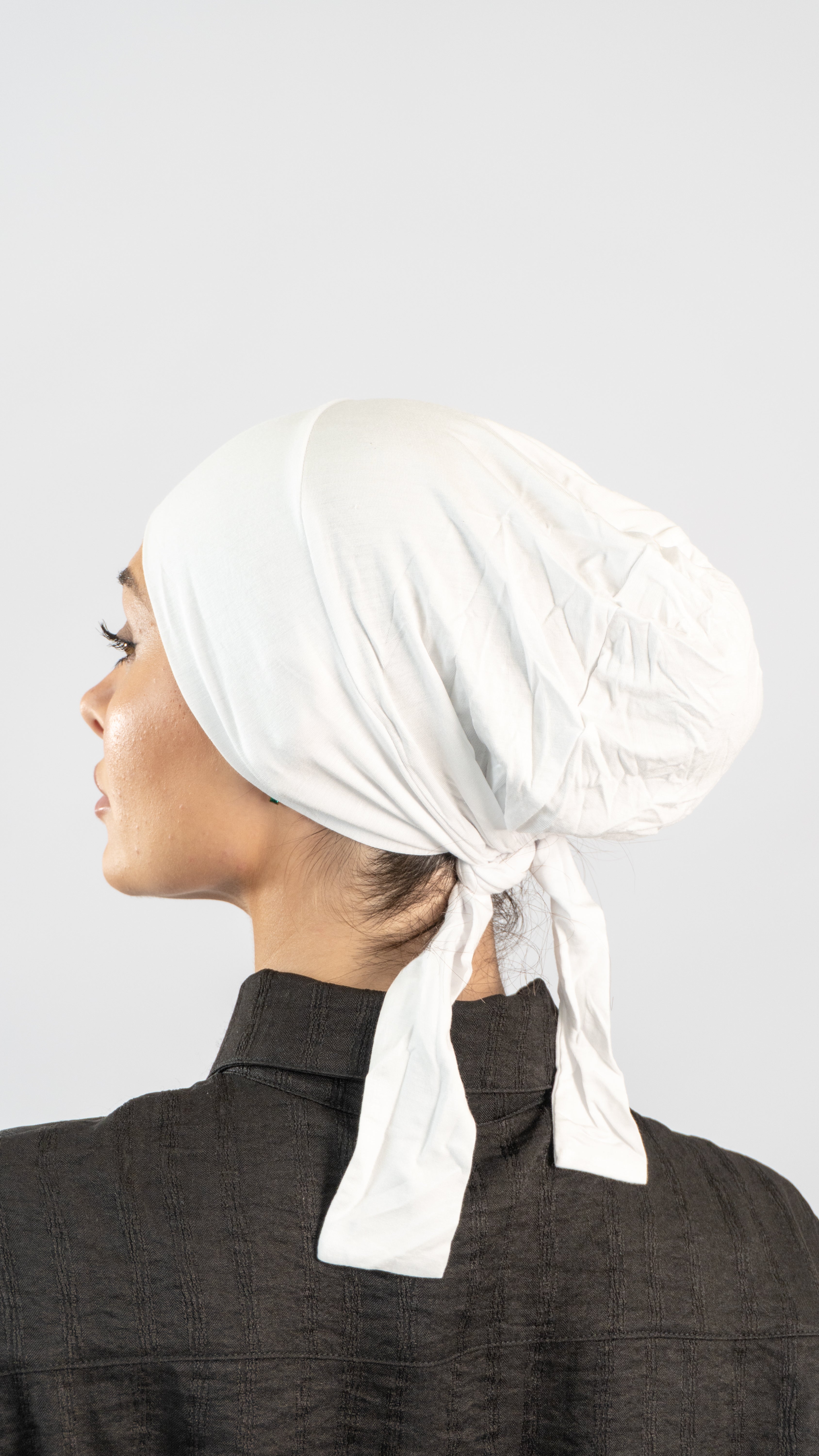 Double-Lined Tie Undercap